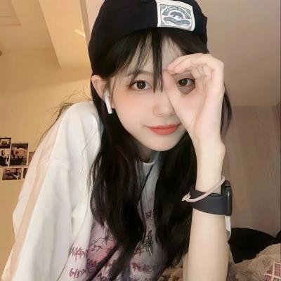 为黛茜小姐开车